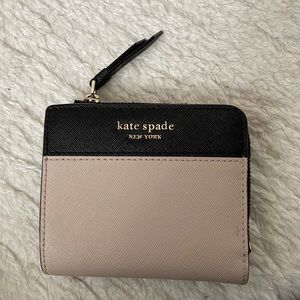 A small Kate Spade wallet